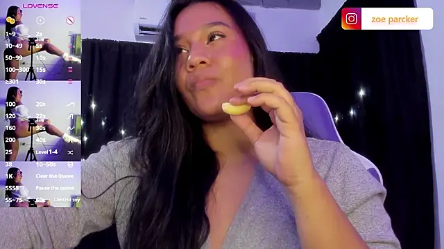 Chatroom XXX en direct de ZoeParcker