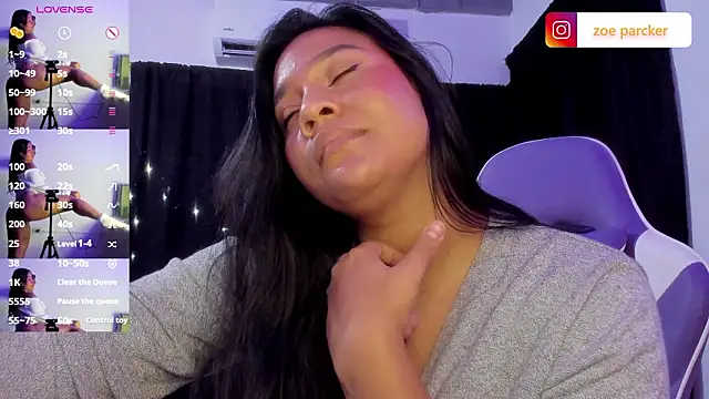 Živý XXX chat ZoeParcker