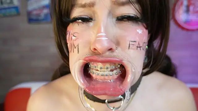 miss__wanda 即時 XXX 聊天