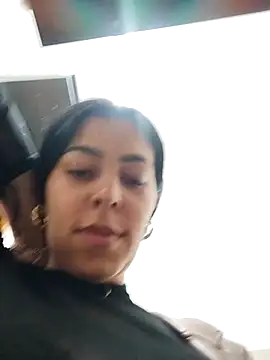 Luianna লাইভ XXX চ্যাট