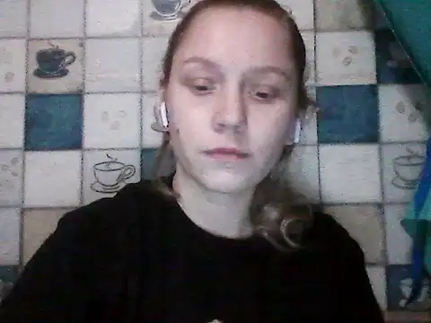 Anna_wey Adlı Modelin Canlı XXX Sohbeti