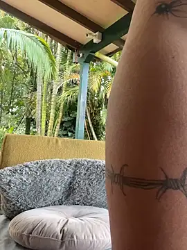 AliceMrtnz: απευθείας συνομιλία ΧΧΧ