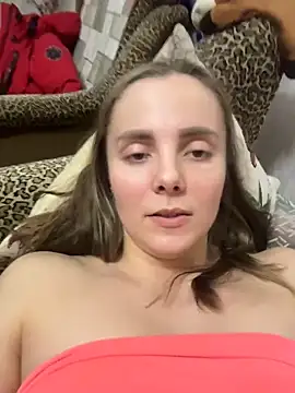 AlisaKissss: απευθείας συνομιλία ΧΧΧ