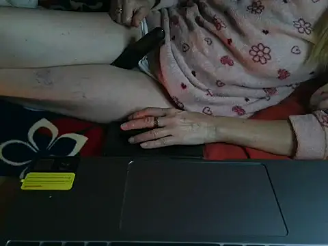 VeneRed élő XXX-chatje