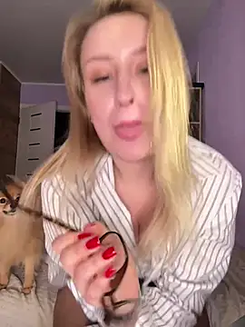 KassandraTress Live XXX-Chat