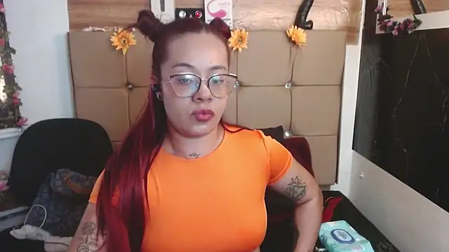 Czat XXX na żywo – MIA__SPENCER