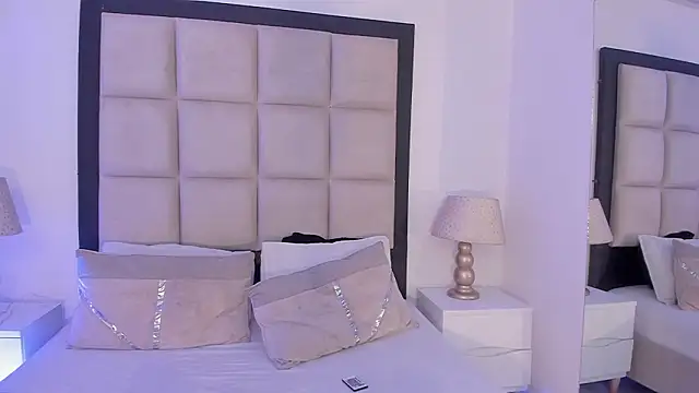 SussyFox 现场XXX聊天