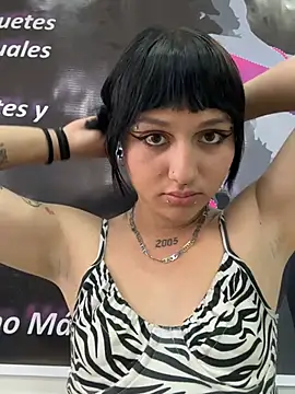 Valeria--1 Live XXX-Chat