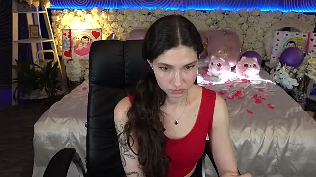 Онлайн чат XXX BabyFlowerr