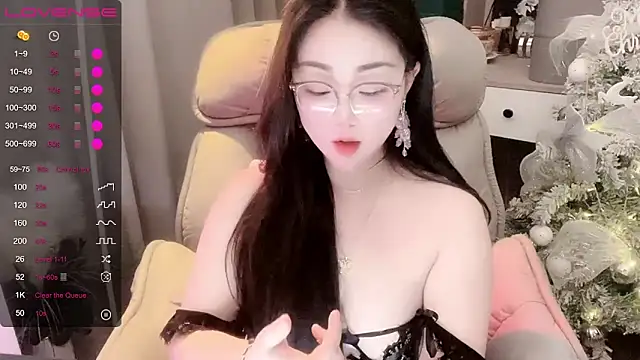 Monica-666888- élő XXX-chatje