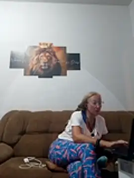 MILEIDE980's Live XXX Chat