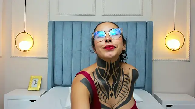 NicoleBlum's Live XXX Chat