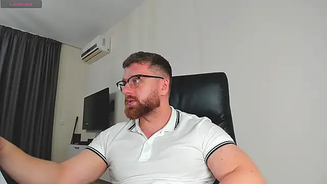 Webkamerová show Findom_guy