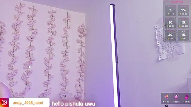 Chat +18 de Nami_usagi ao vivo