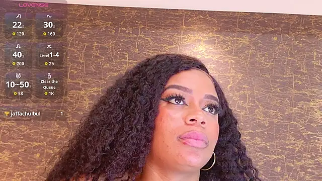 Chat +18 de loana_vegas ao vivo