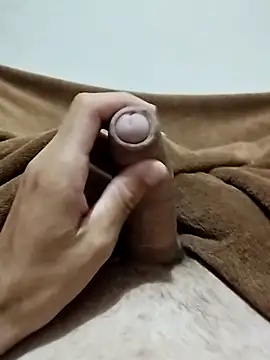 Show modela Luan1267 na web-kameri