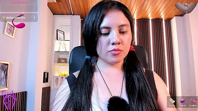 دردشة Alicee_Broownn الجنسية المباشرة