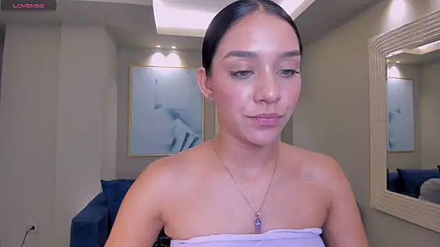 แชท XXX สดของ AmaliaCrus