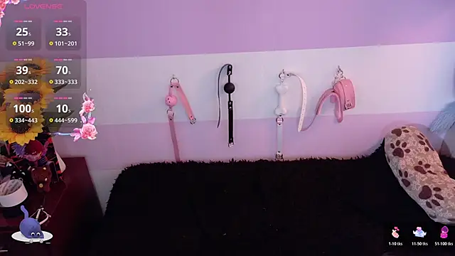 Catwhite_ élő XXX-chatje