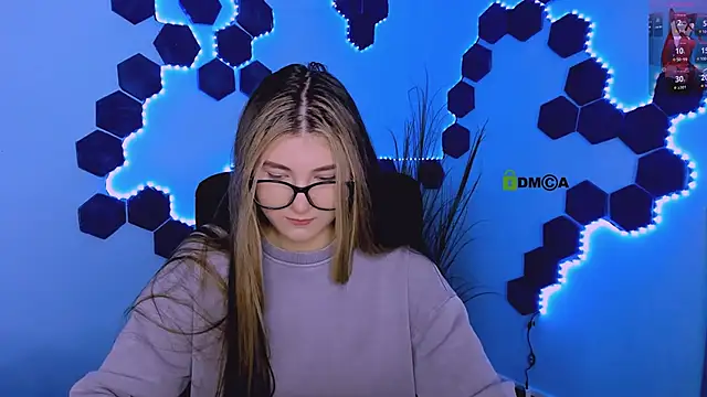 lissa_night 现场XXX聊天