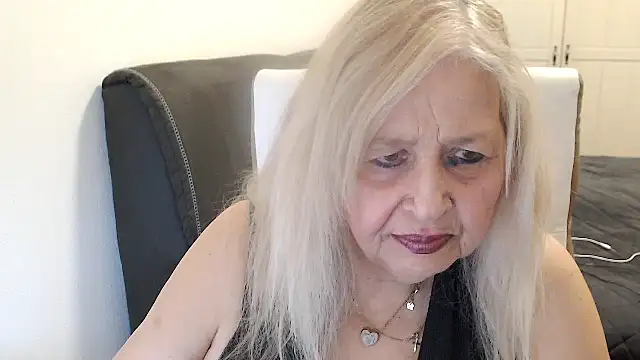 SusiLifeXXX – webcam-show