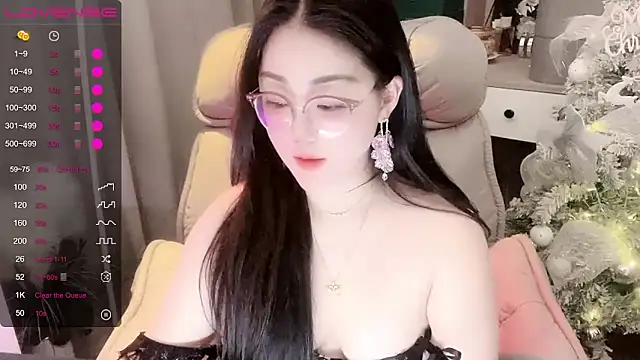 Monica-666888- 即時 XXX 聊天