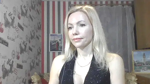 Chat +18 de Amoretta ao vivo