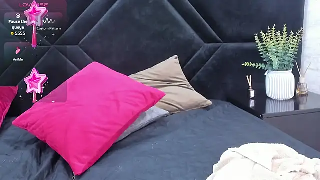 Онлайн чат XXX Dantzel_