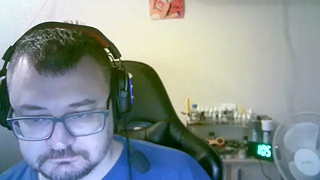 SirAbuser Chat XXX in diretta