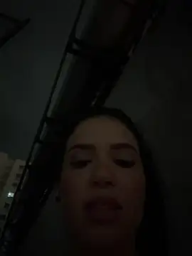 RafaellazのライブXXXチャット