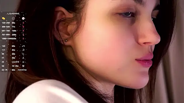 EffieHenri Live XXX-Chat