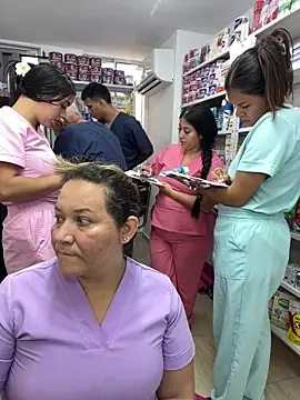 XXX chat uživo modela kandalove