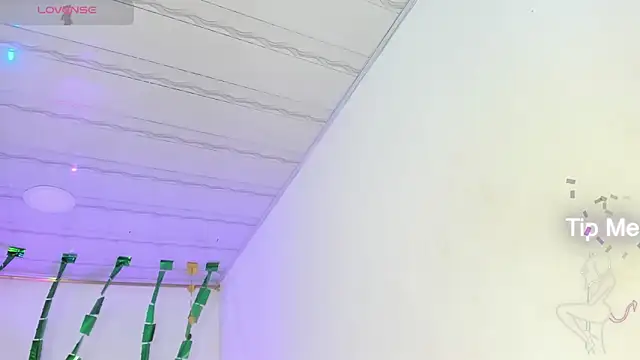 Show de Angela_Garciaa na webcam