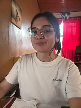 CamilaSofiia: απευθείας συνομιλία ΧΧΧ