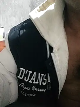 Chat +18 de axel69consentido ao vivo