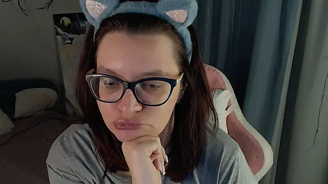 Živý XXX chat Milaniya_Poolys