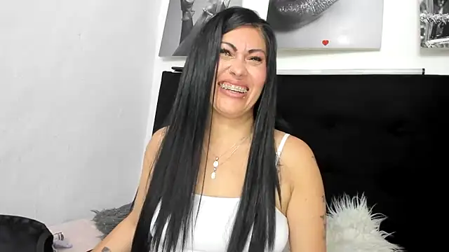 Chat XXX ao vivo de Tania_mature