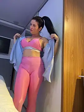 Chat +18 de Rafaellaz ao vivo