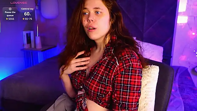 SophiePure Chat XXX live