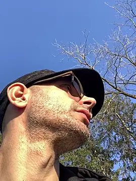 Chat XXX en directo de hailzeffn