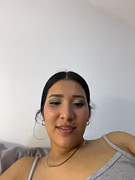 IsabellaJoness_ live XXX chat