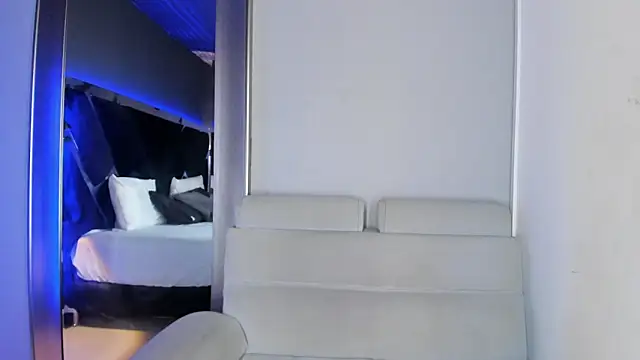 Онлайн чат XXX AllanaOrtiz__