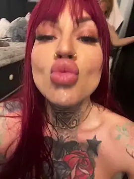 krysstal003 – Live XXX-chat