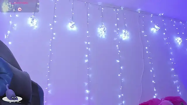 roseliam25 即時 XXX 聊天