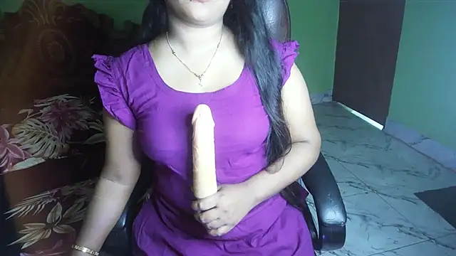 BengaliQueenStar's Live XXX Chat