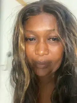 Cardiebae89's Live XXX Chat