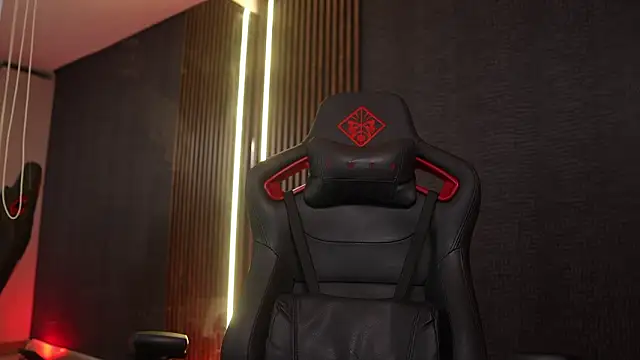 JacksonOlsenn's Live XXX Chat