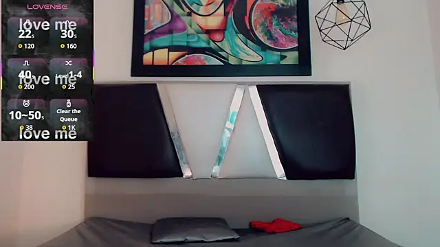 hilary_rodriguez Show Webcam