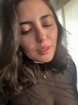 sukhakunis1 Live XXX-Chat