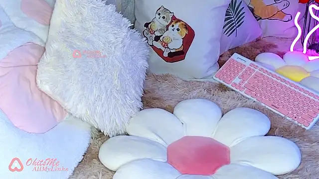 _OhitsMe's Live XXX Chat